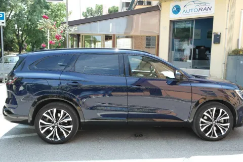 Renault Espace 1.2 e-Tech full hybrid Iconic 200cv auto - Immagine 7
