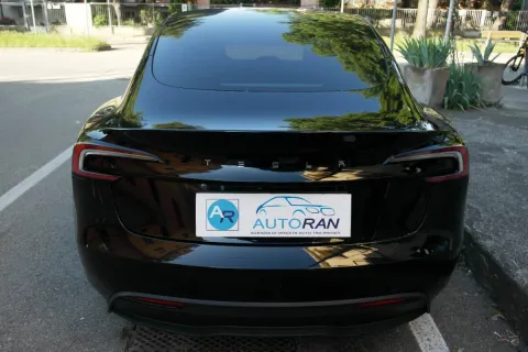 Tesla Model 3 Premium rwd - Immagine 4