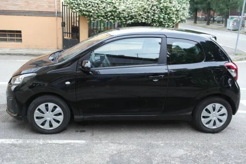 Peugeot 108 3p 1.0 vti Active s&s - Immagine 2
