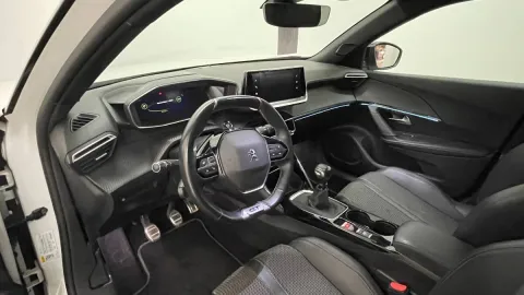 Peugeot 2008 1.2 puretech GT s&s 130cv - Immagine 10