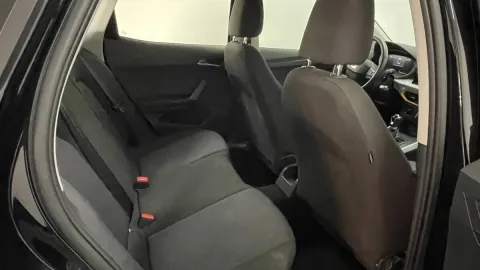 Seat Arona 1.0 ecotsi Style 95cv - Immagine 17