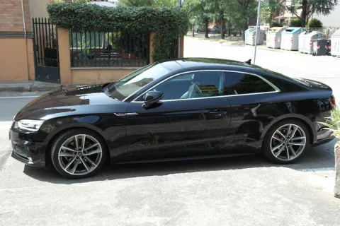 Audi A5 Coupe 40 2.0 tfsi mhev S line edition 190cv s-tronic - Immagine 2