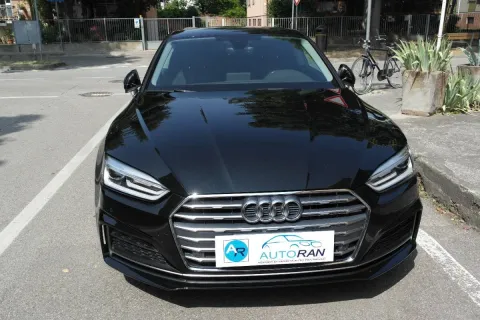 Audi A5 Coupe 40 2.0 tfsi mhev S line edition 190cv s-tronic - Immagine 9