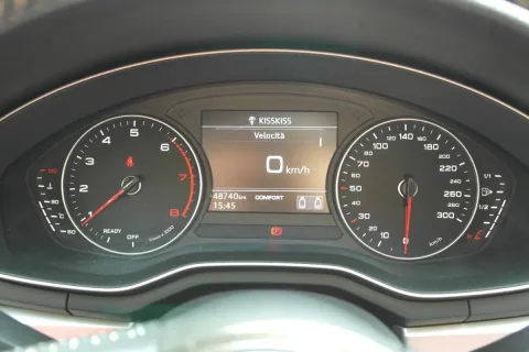 Audi A5 Coupe 40 2.0 tfsi mhev S line edition 190cv s-tronic - Immagine 10