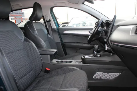 Renault Arkana 1.6 E-Tech full hybrid R.S. Line Fast Track 145cv - Immagine 12