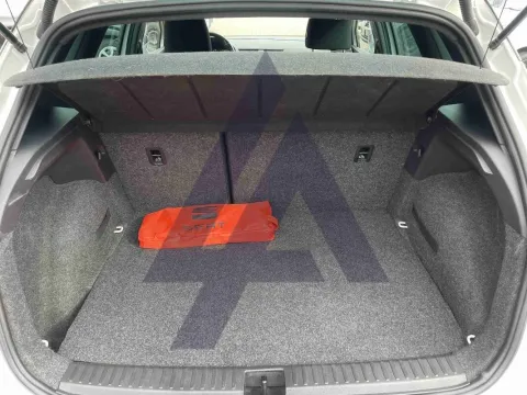 Seat Arona 1.0 tgi FR 90cv - Immagine 7
