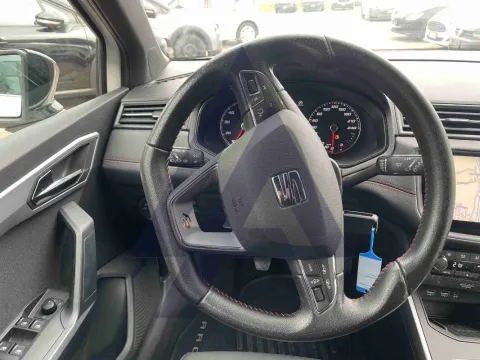 Seat Arona 1.0 tgi FR 90cv - Immagine 14
