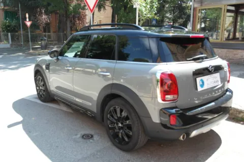Mini Mini Countryman 2.0 Cooper D Hype auto my18 - Immagine 3