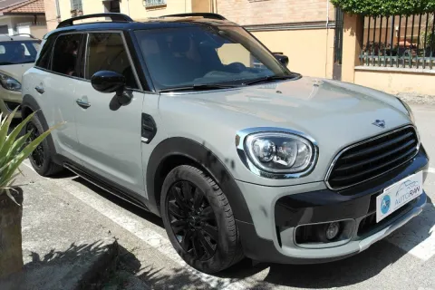 Mini Mini Countryman 2.0 Cooper D Hype auto my18 - Immagine 8