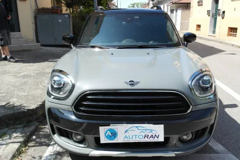 Mini Mini Countryman 2.0 Cooper D Hype auto my18 - Immagine 9