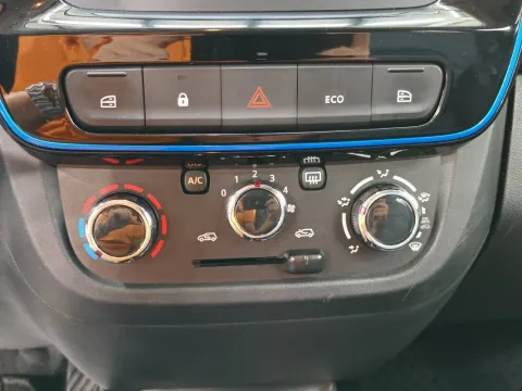Dacia Spring Comfort Plus Electric 45 - Immagine 25