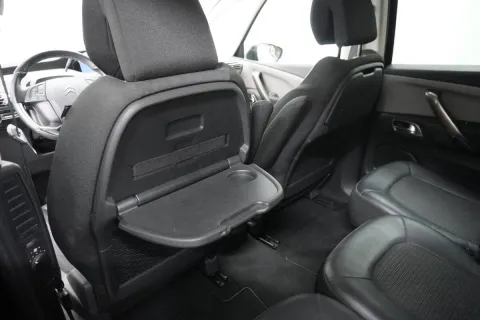 Citroen C4 Grand Spacetourer 1.5 bluehdi Shine s&s 130cv eat8 - Immagine 13