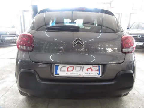 Citroen C3 1.2 puretech Shine s&s 110cv - Immagine 6