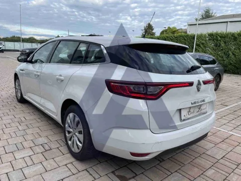 Renault Megane Sporter 1.5 dci energy Zen 110cv - Immagine 4