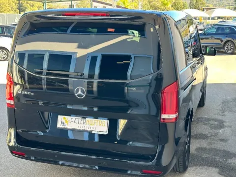 Mercedes V Long 250 d Exclusive auto - Immagine 5