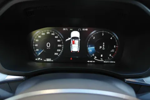 Volvo XC60 2.0 b5 R-design awd auto my20 - Immagine 10