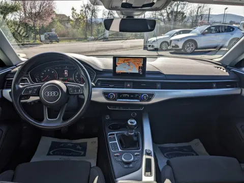 Audi A5 Sportback 40 2.0 tfsi mhev Business Sport 190cv - Immagine 8