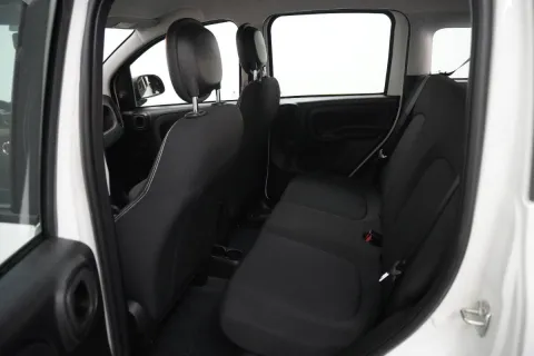 Fiat Panda 1.0 firefly hybrid s&s 70cv - Immagine 12