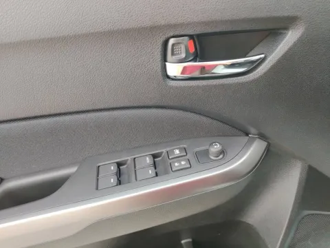 Suzuki Vitara 1.4h Cool+ 4wd allgrip 129cv - Immagine 12