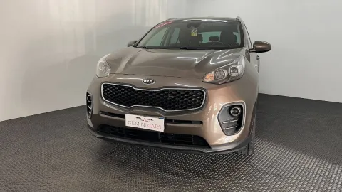 Kia Sportage 1.7 crdi Cool Navi s&s 2wd 141cv dct - Immagine 2