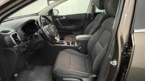 Kia Sportage 1.7 crdi Cool Navi s&s 2wd 141cv dct - Immagine 6