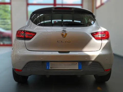Renault Clio 5p 1.2 Live 75cv - Immagine 5