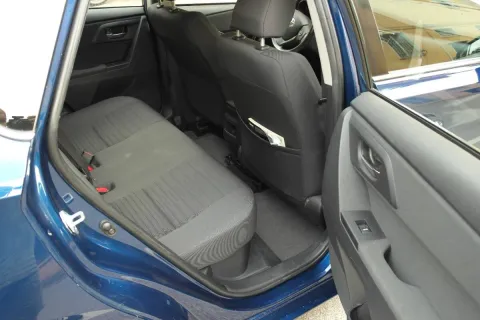Toyota Auris 1.8h Active cvt - Immagine 15