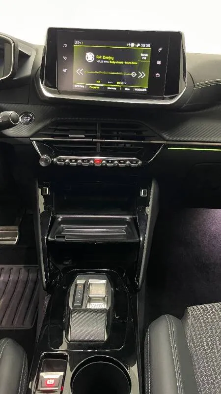 Peugeot 2008 1.5 bluehdi GT s&s 130cv eat8 - Immagine 12