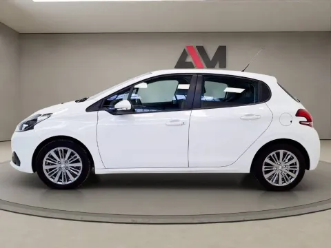 Peugeot 208 5p 1.2 puretech Active s&s 82cv neopatentati - Immagine 3