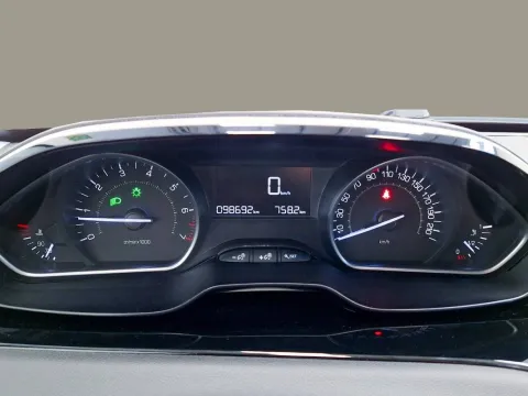 Peugeot 208 5p 1.2 puretech Active s&s 82cv neopatentati - Immagine 11