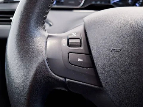Peugeot 208 5p 1.2 puretech Active s&s 82cv neopatentati - Immagine 16
