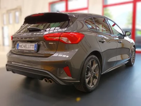 Ford Focus 1.0t ecoboost h ST-Line 125cv - Immagine 4
