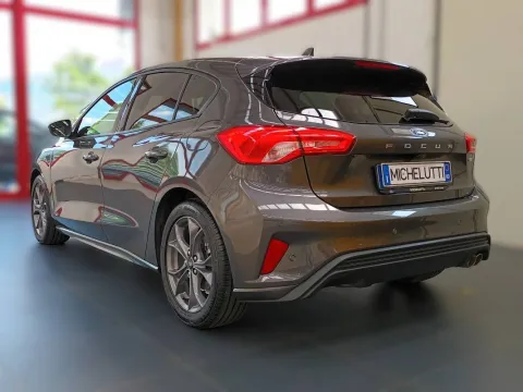Ford Focus 1.0t ecoboost h ST-Line 125cv - Immagine 6