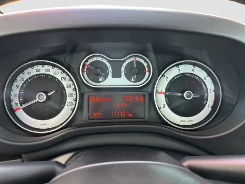 Fiat 500L 1.4 Trekking 95cv - Immagine 11