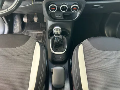 Fiat 500L 1.4 Trekking 95cv - Immagine 14