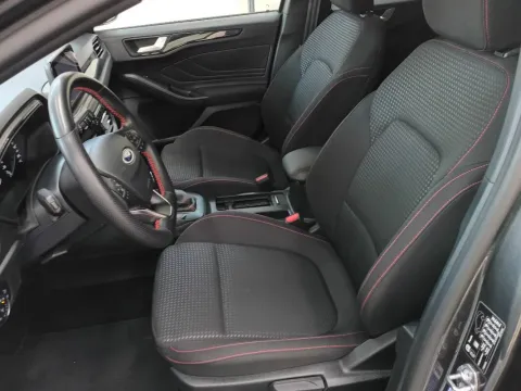 Ford Focus 1.0t ecoboost h ST-Line 125cv - Immagine 14