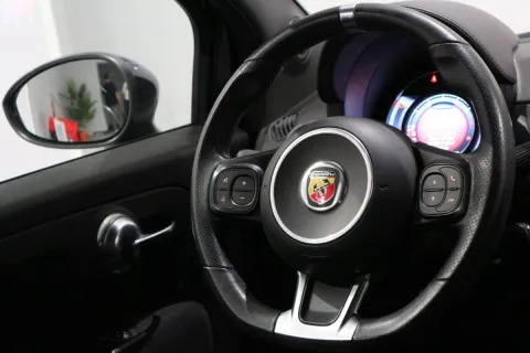 Abarth 595 1.4 t-jet 145cv - Immagine 11