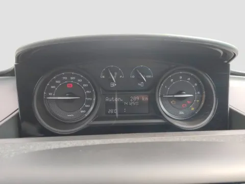 Lancia Ypsilon 1.0 firefly hybrid Silver s&s 70cv - Immagine 11