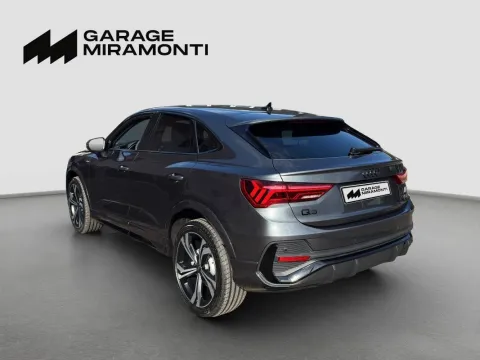 Audi Q3 Sportback 40 2.0 tfsi Identity Black quattro s-tronic - Immagine 4