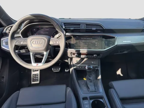 Audi Q3 Sportback 40 2.0 tfsi Identity Black quattro s-tronic - Immagine 14