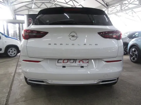 Opel Grandland 1.5 ecotec Business Elegance s&s 130cv at8 - Immagine 6