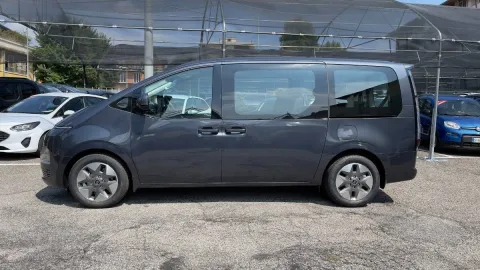 Hyundai Staria 1.6 hev Wagon 2wd auto - Immagine 3