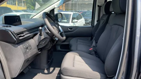 Hyundai Staria 1.6 hev Wagon 2wd auto - Immagine 6