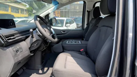 Hyundai Staria 1.6 hev Wagon 2wd auto - Immagine 9