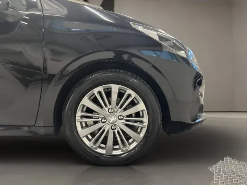 Peugeot 208 5p 1.2 puretech Active 82cv - Immagine 23