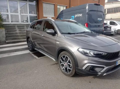 Fiat Tipo SW 1.5 t4 hybrid Cross 130cv dct - Immagine 2