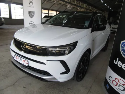 Opel Grandland 1.5 ecotec Ultimate s&s 130cv at8 - Immagine 4