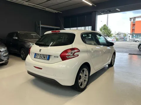 Peugeot 208 5p 1.2 vti 12v Allure - Immagine 3