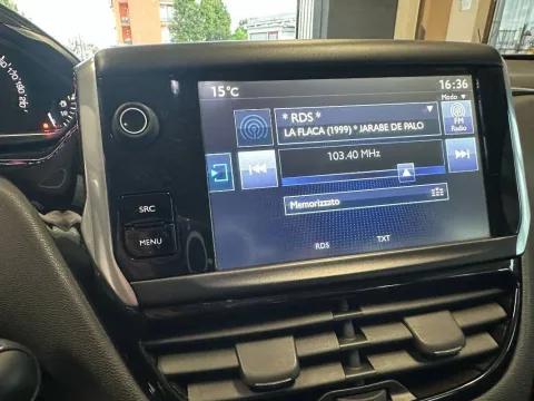 Peugeot 208 5p 1.2 vti 12v Allure - Immagine 10