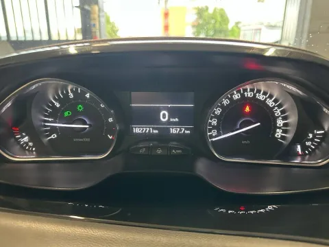 Peugeot 208 5p 1.2 vti 12v Allure - Immagine 14